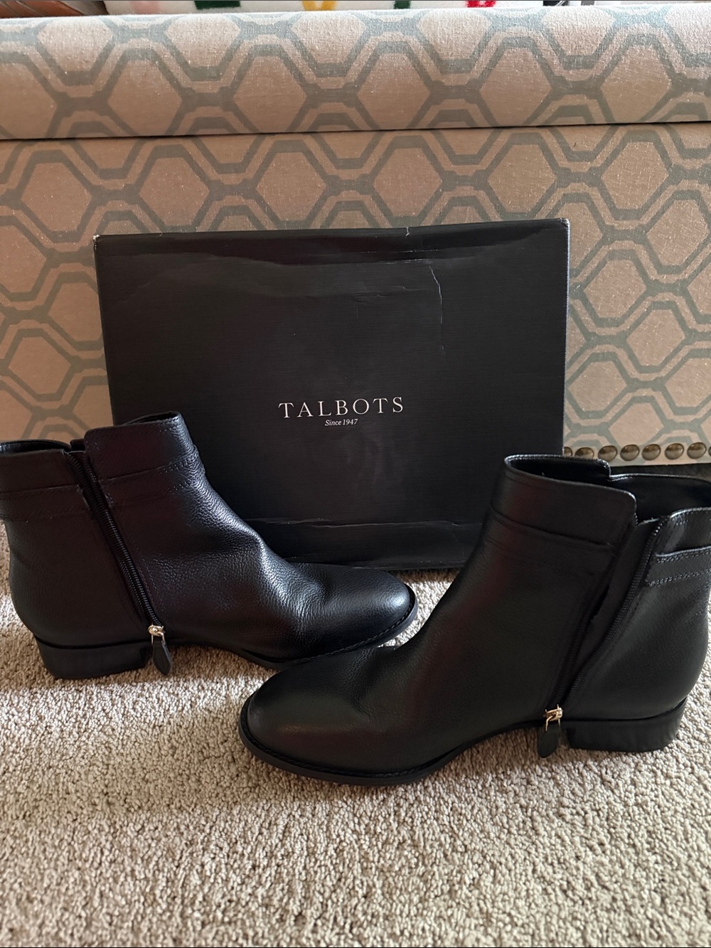 Talbots Black Leather Zip Ankle Booties - Women's